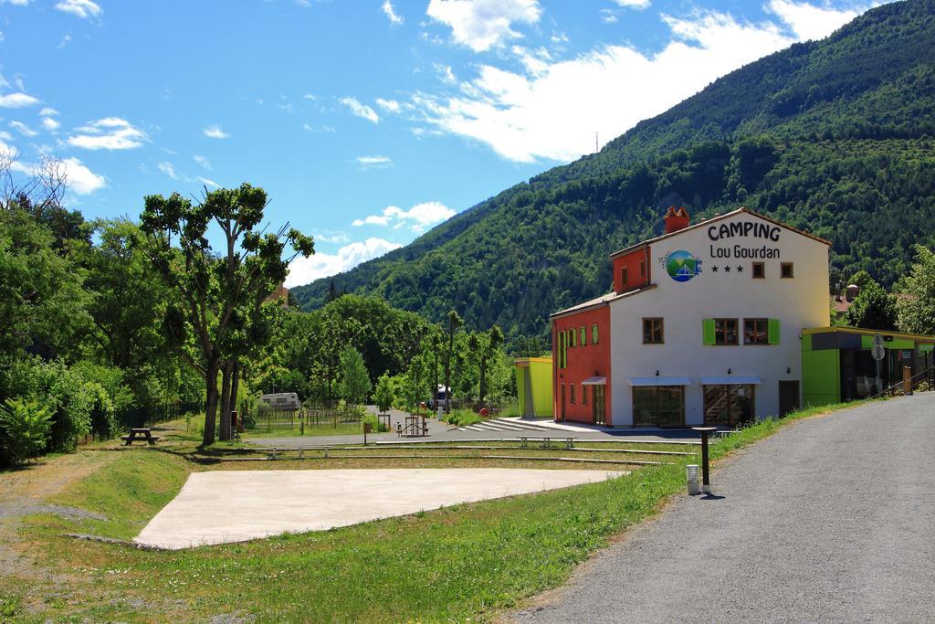 Hotel Camping Lou Gourdan Puget-Théniers Exterior foto